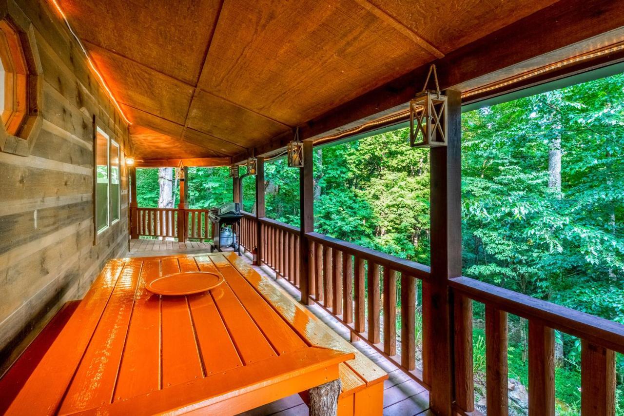 Villa Red Fox Den Sylva Exterior foto